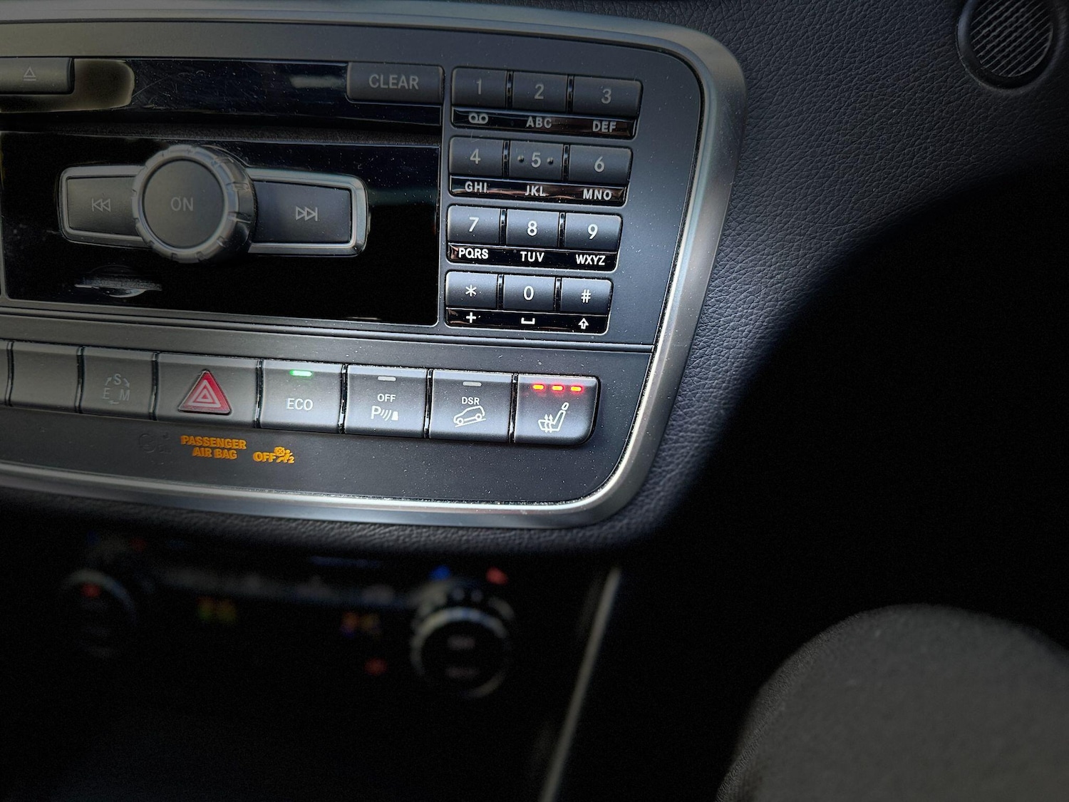 Used Mercedes-Benz GLA 2014 for sale - 76457275: Photo 38