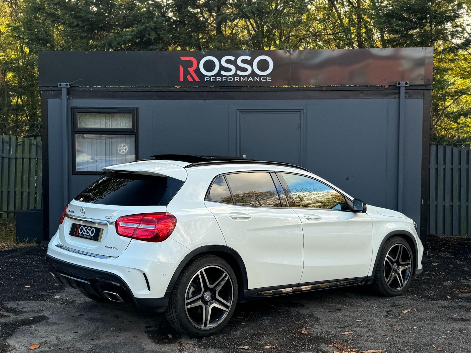 Used Mercedes-Benz GLA 2014 for sale - 76457275: Photo 6