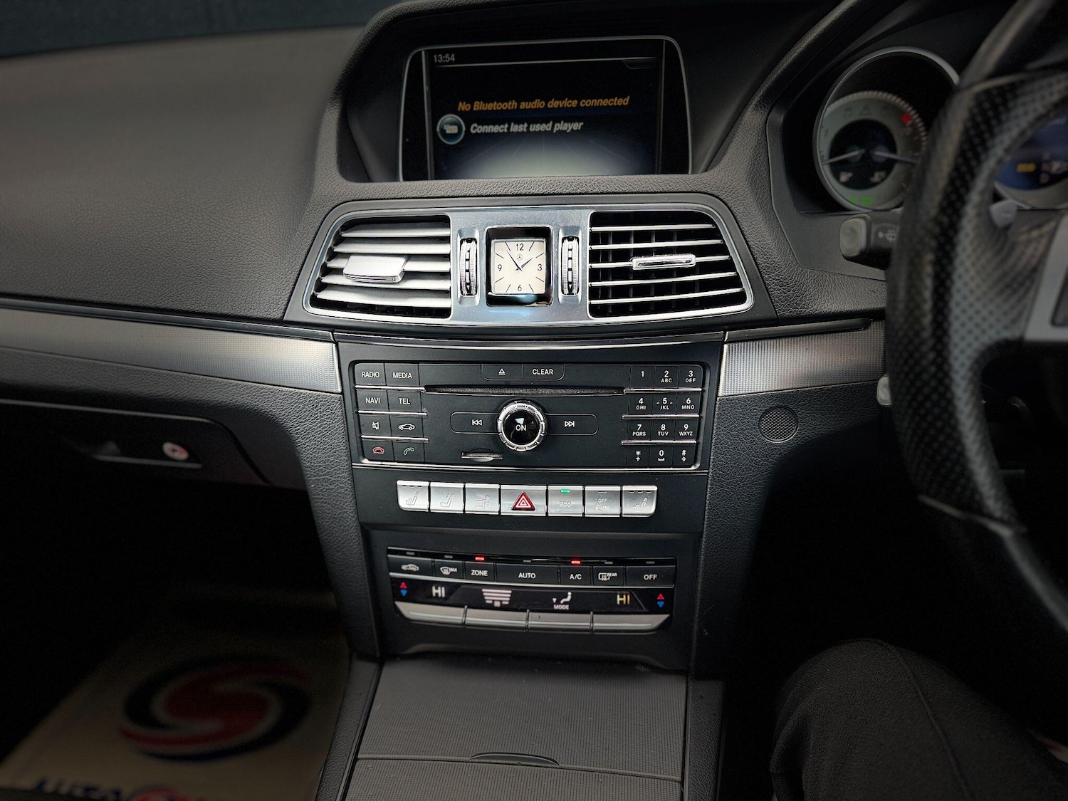 Used Mercedes-Benz E Class for sale - 76538347: Photo 38