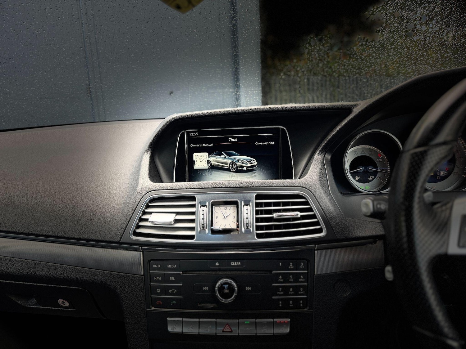 Used Mercedes-Benz E Class for sale - 76538347: Photo 39