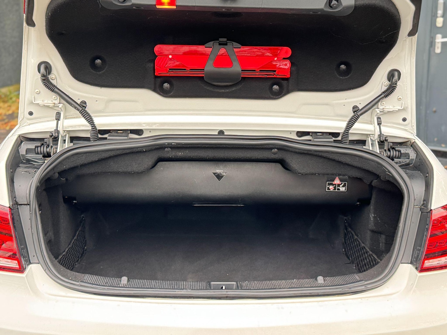 Used Mercedes-Benz E Class for sale - 76538347: Photo 56