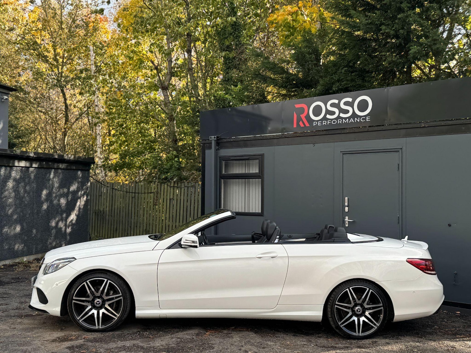 Used Mercedes-Benz E Class for sale - 76538347: Photo 66