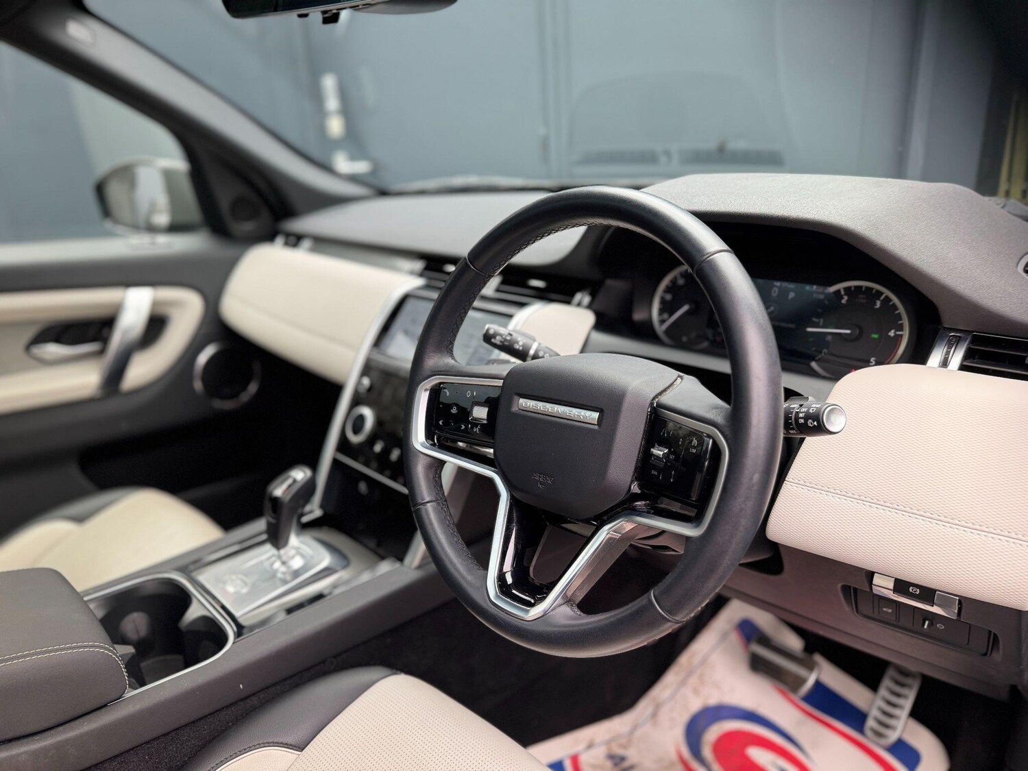 Used Land Rover Discovery Sport for sale - 77809105: Photo 31