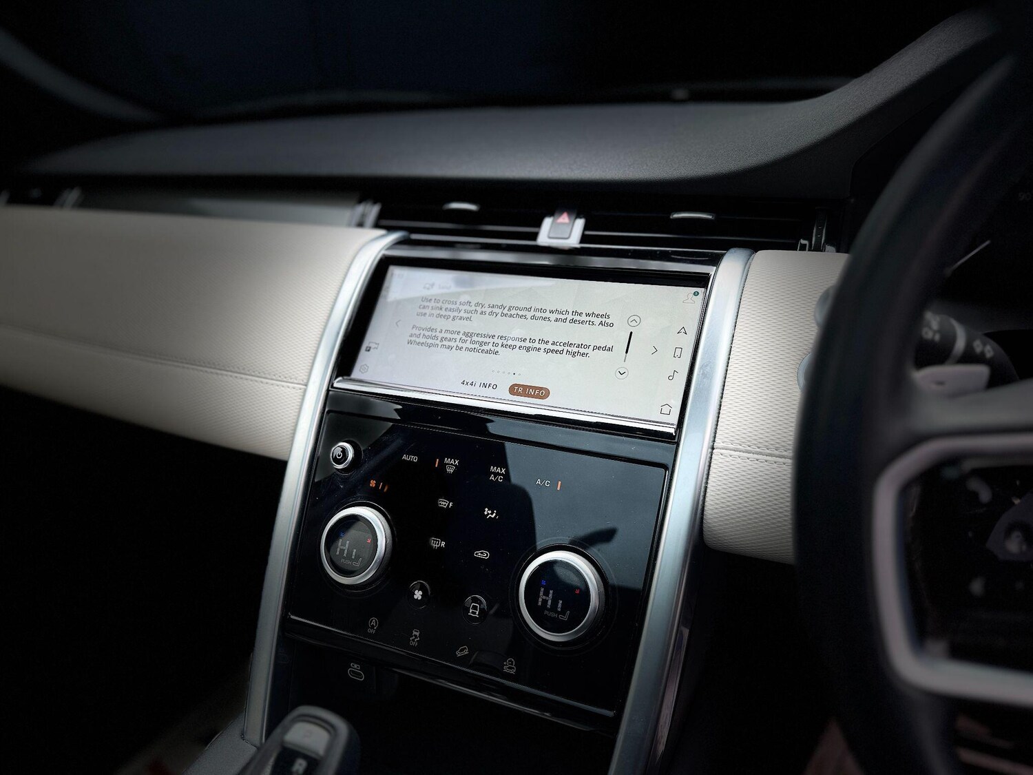 Used Land Rover Discovery Sport for sale - 77809105: Photo 65