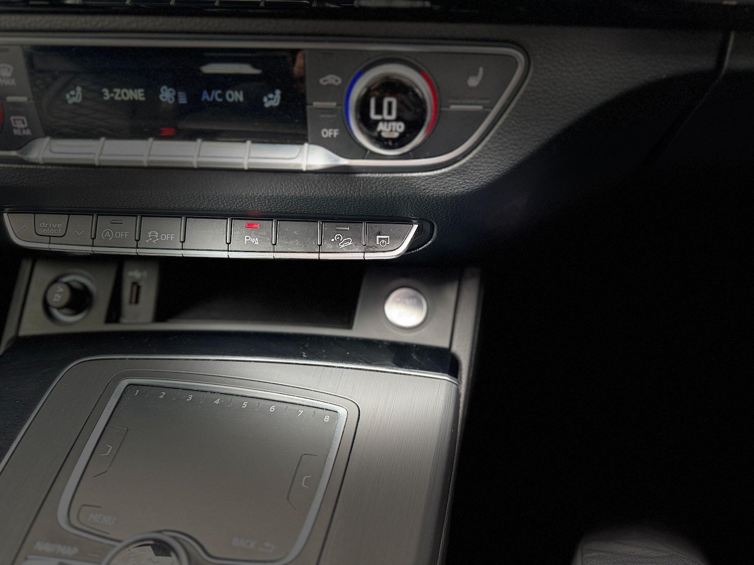 Used Audi Q5 2019 for sale - 75940024: Photo 32