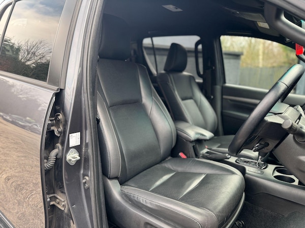 Used Toyota Hilux 2021 for sale - 73994153: Photo 27