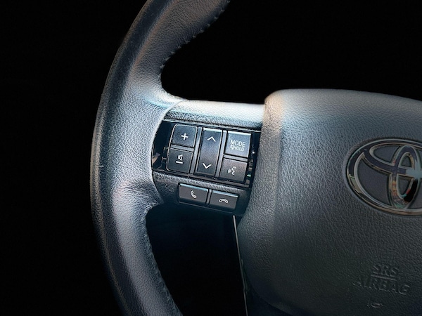 Used Toyota Hilux 2021 for sale - 73994153: Photo 34