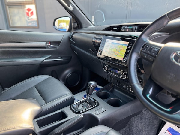 Used Toyota Hilux 2021 for sale - 73994153: Photo 37