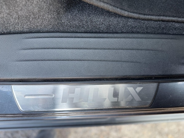Used Toyota Hilux 2021 for sale - 73994153: Photo 48