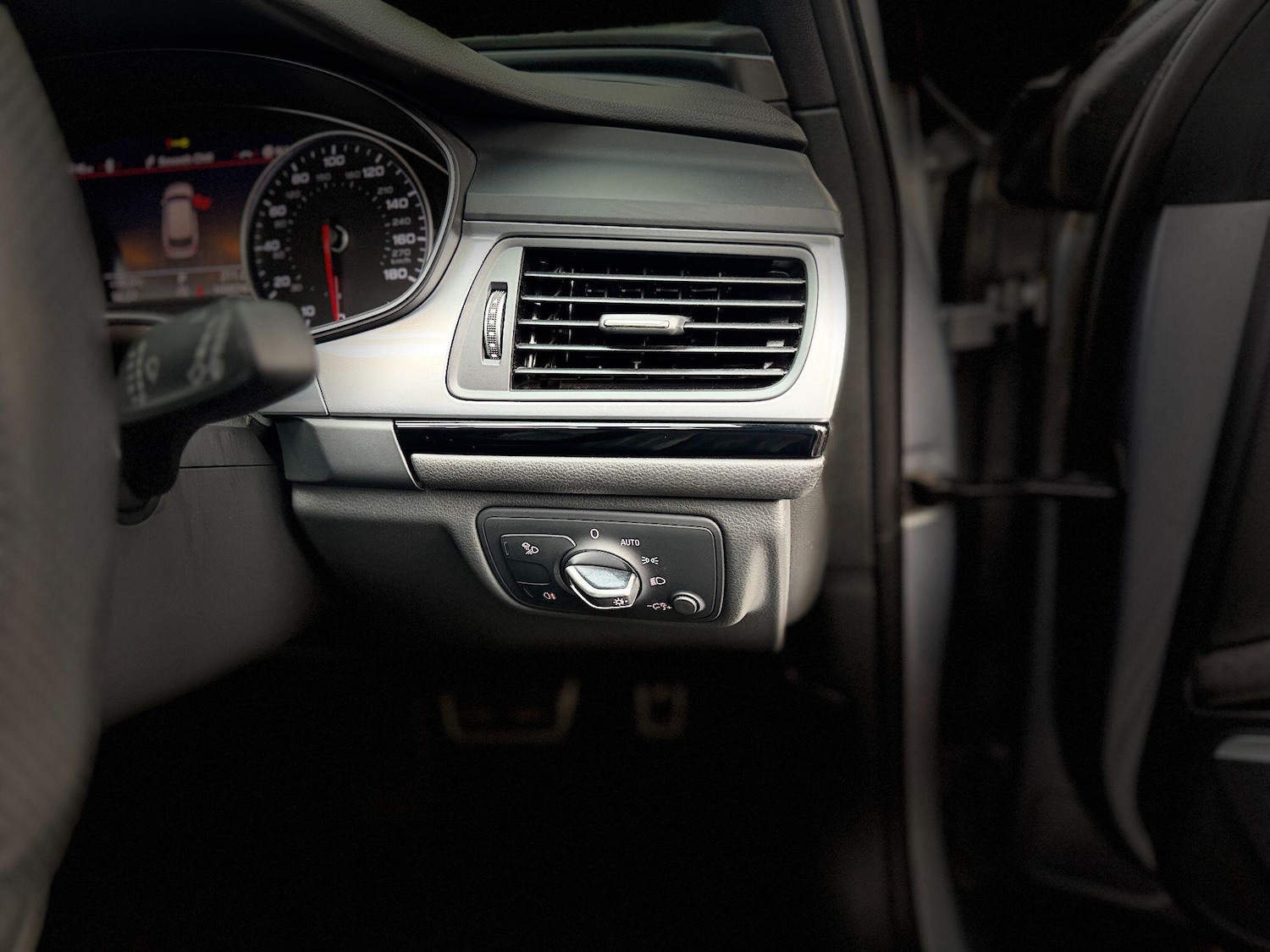 Used Audi A6 2015 for sale - 76995828: Photo 47