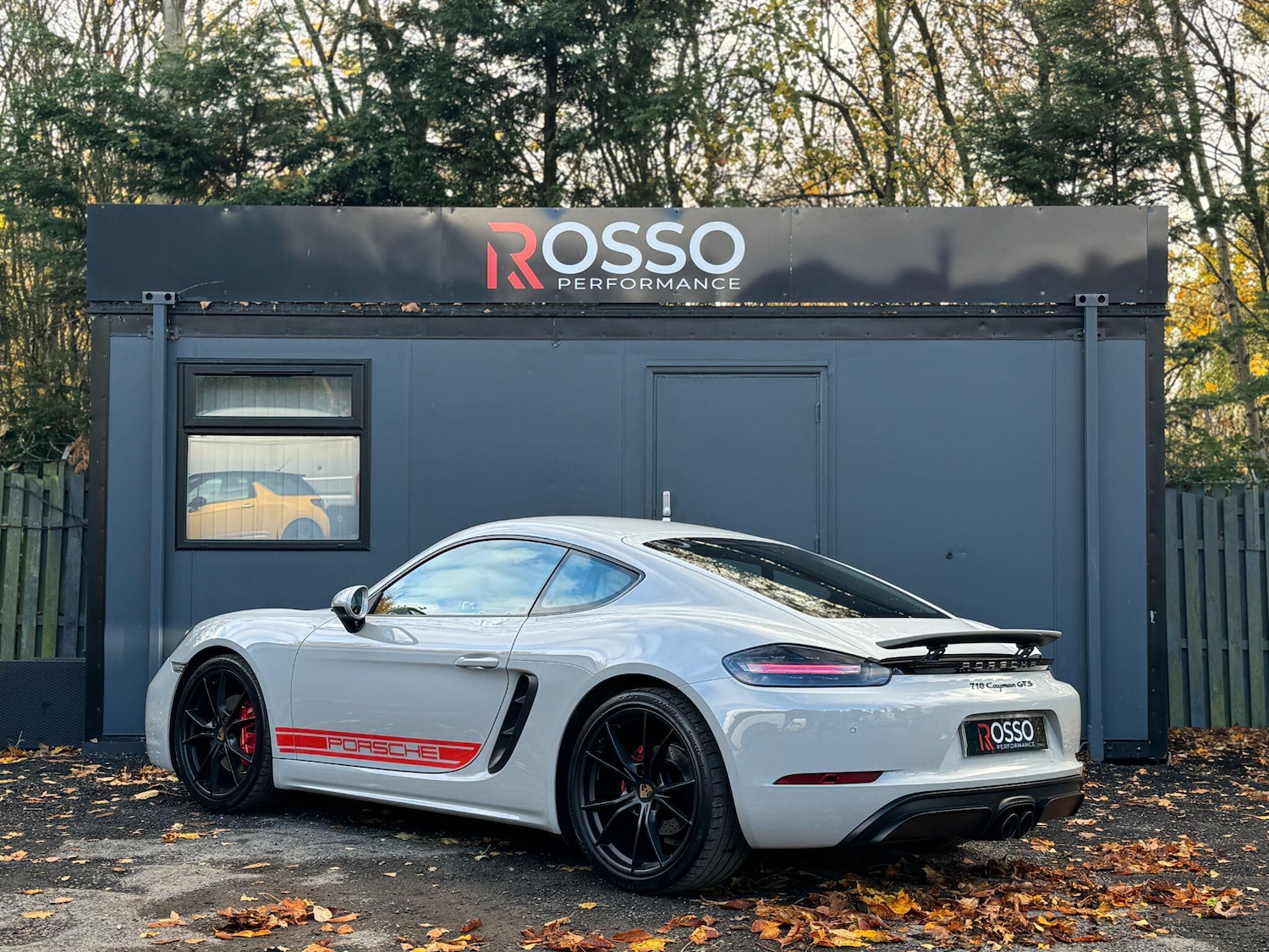 Used Porsche Cayman 2018 for sale - 76562105: Photo 12