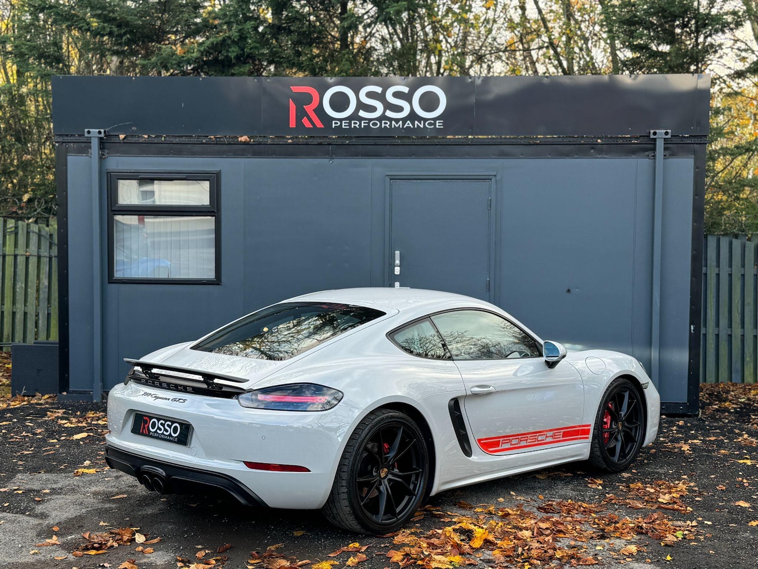 Used Porsche Cayman 2018 for sale - 76562105: Photo 8