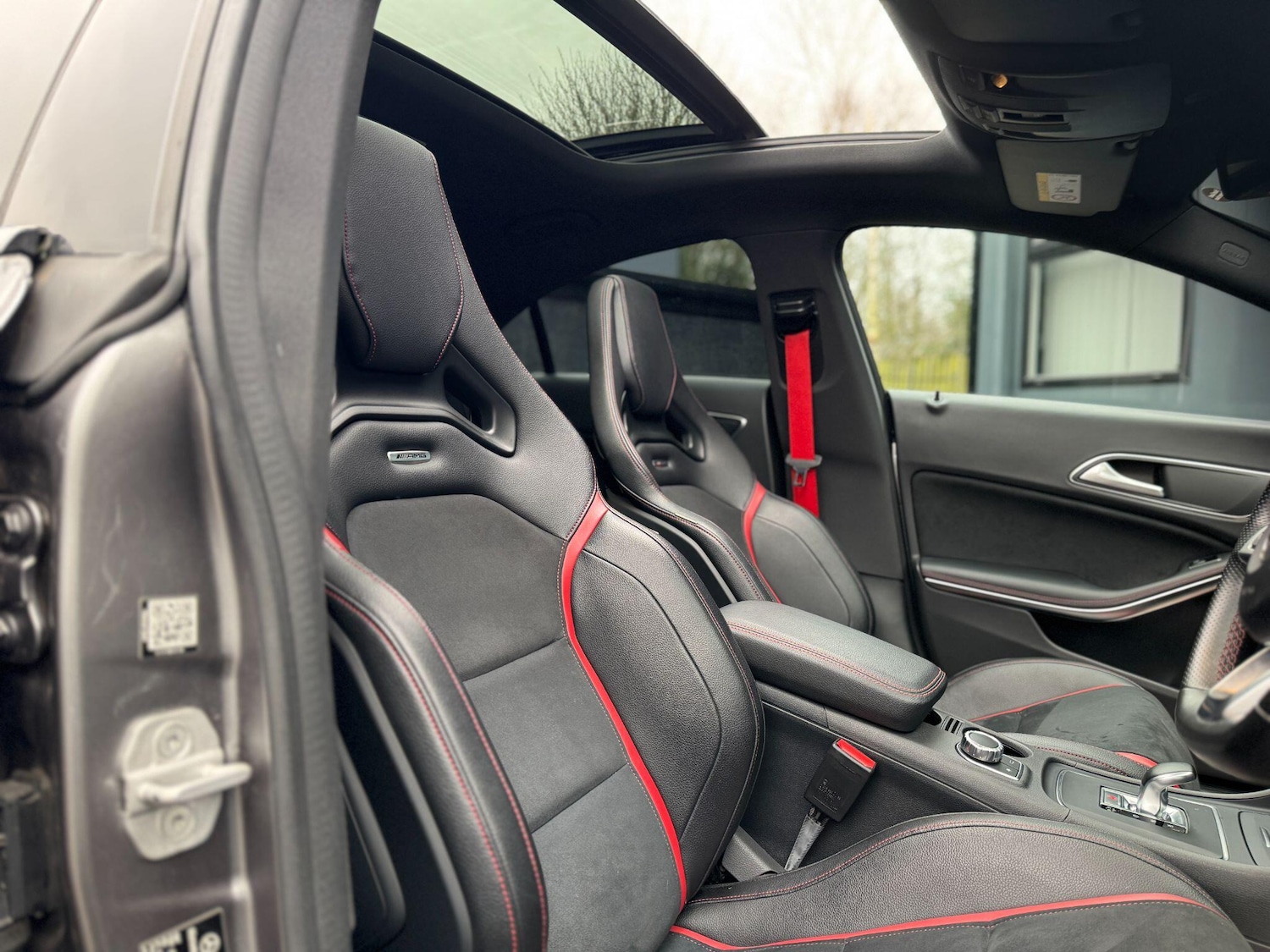 Used Mercedes-Benz CLA for sale - 77808491: Photo 3