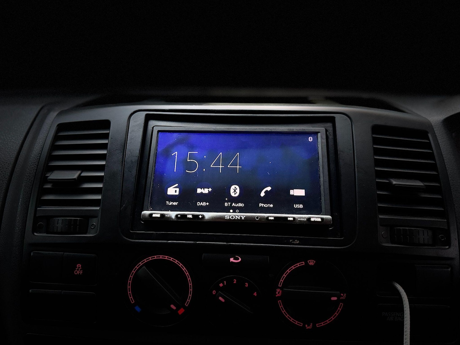 Used Volkswagen Transporter 2011 for sale - 77238390: Photo 41