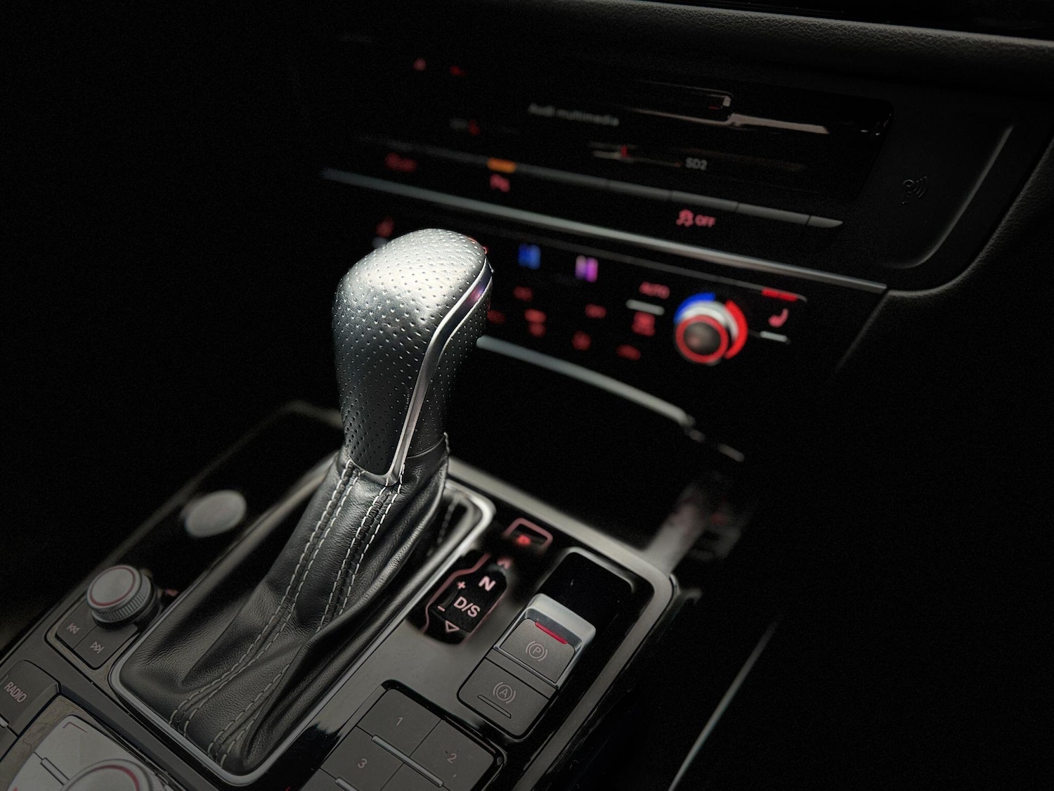 Used Audi A6 Saloon for sale - 77238353: Photo 35