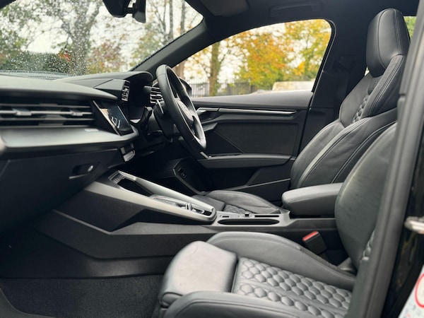 Used Audi RS3 2023 for sale - 76215281: Photo 24