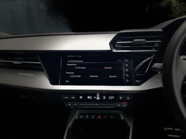 Used Audi RS3 2023 for sale - 76215281: Photo 71