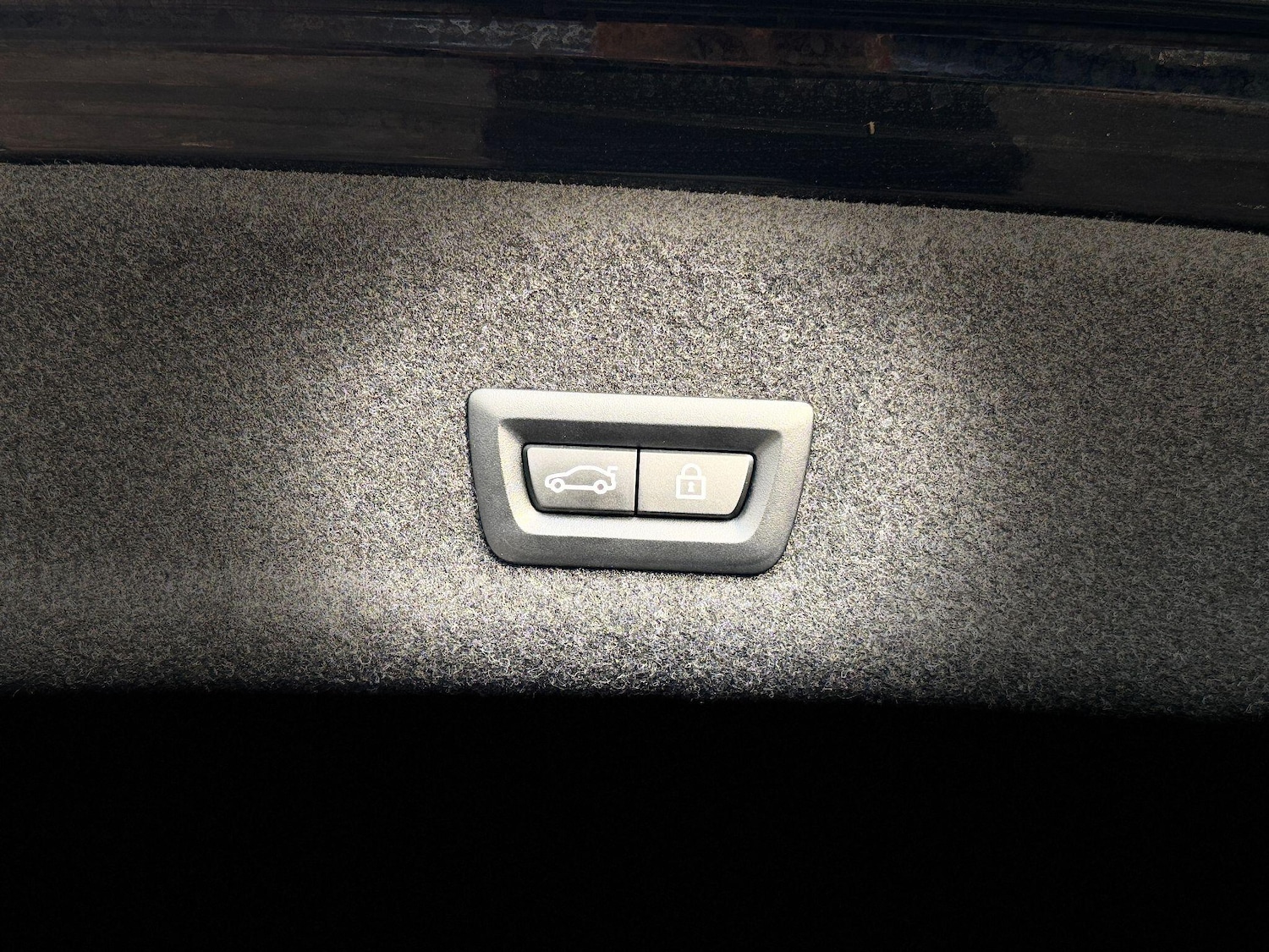 Vehicle 60