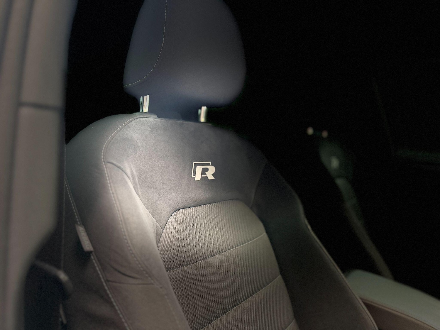 Used Volkswagen Golf 2018 for sale - 76990843: Photo 20