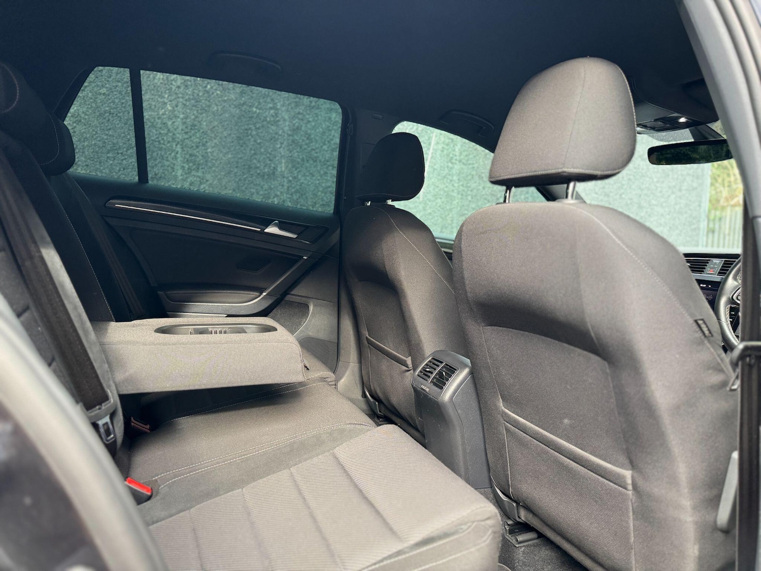 Used Volkswagen Golf 2018 for sale - 76990843: Photo 24