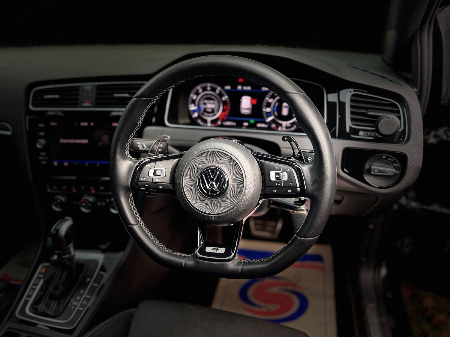 Used Volkswagen Golf 2018 for sale - 76990843: Photo 27