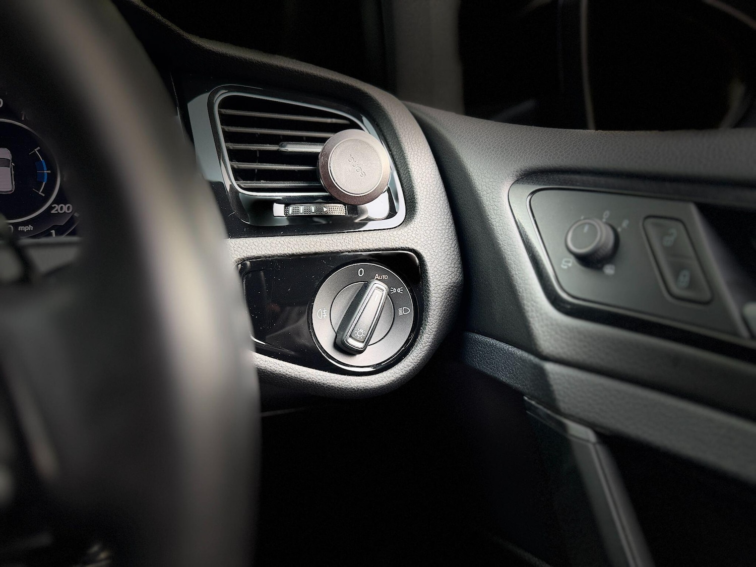 Used Volkswagen Golf 2018 for sale - 76990843: Photo 40