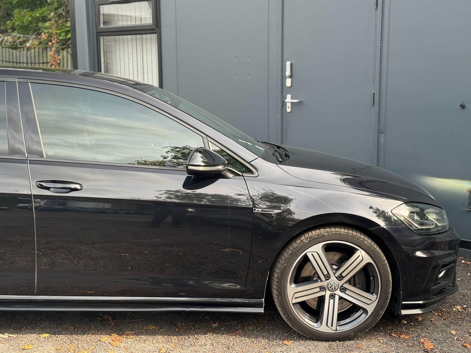 Used Volkswagen Golf 2018 for sale - 76990843: Photo 48