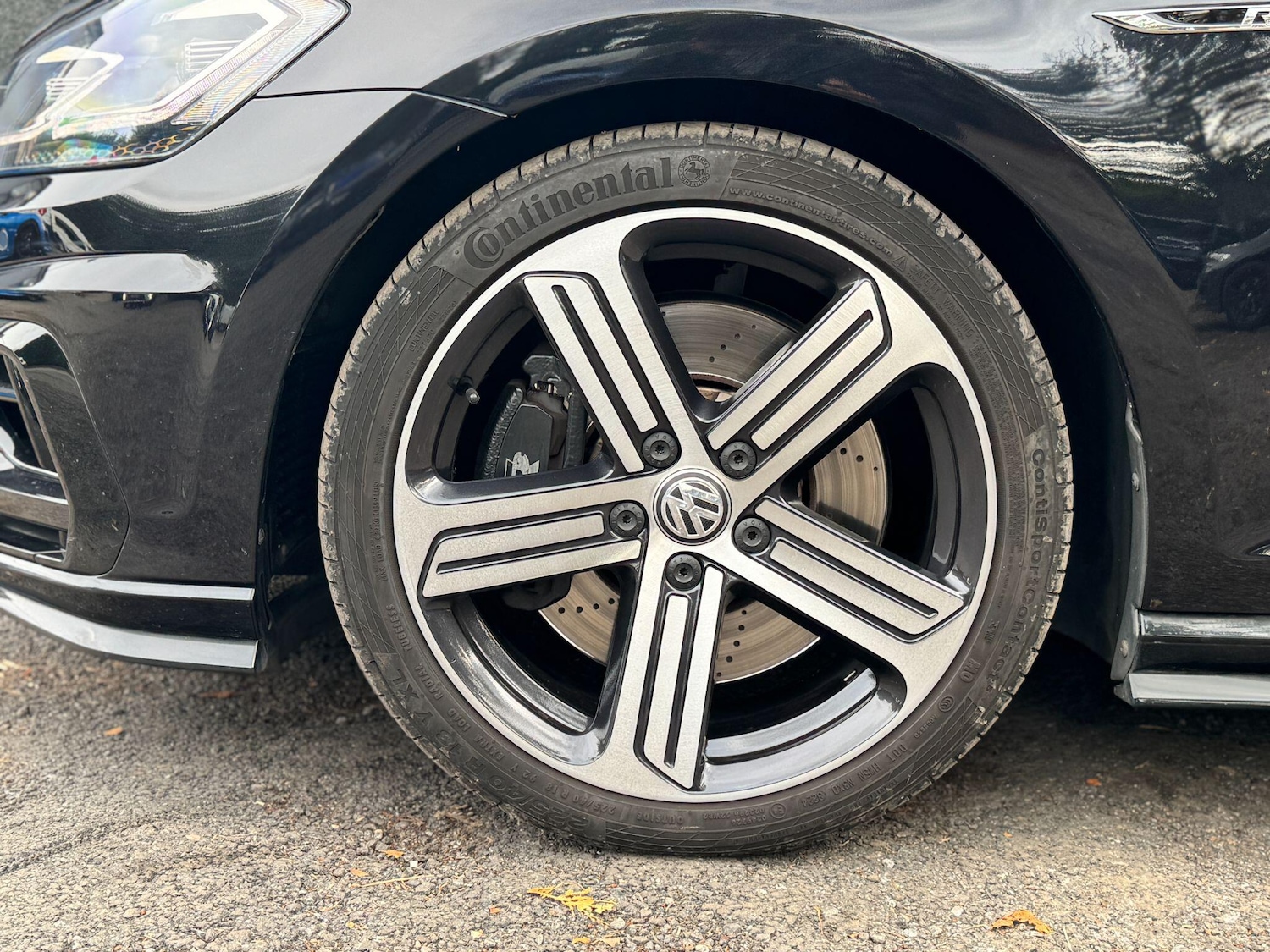 Used Volkswagen Golf 2018 for sale - 76990843: Photo 56