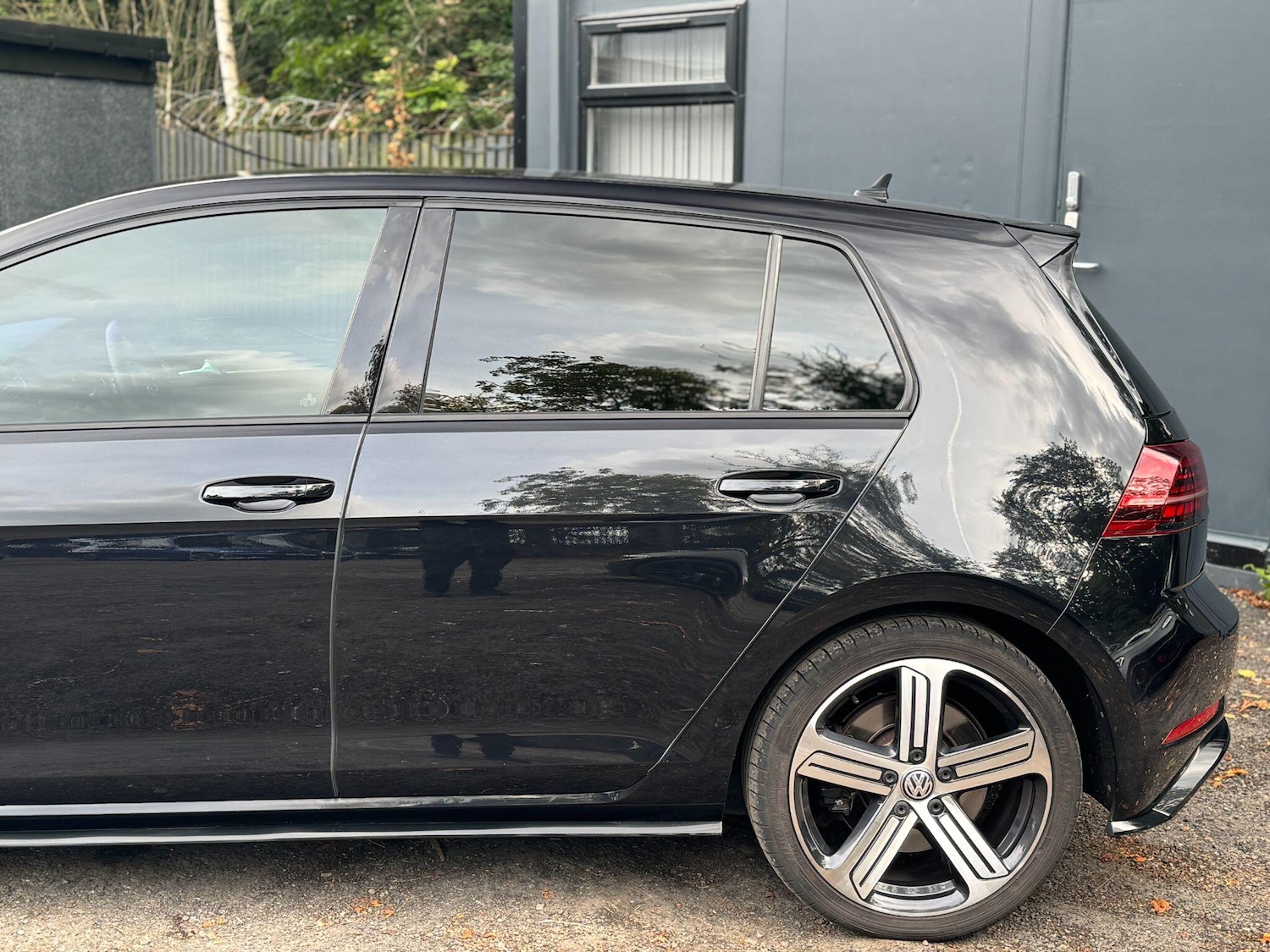 Used Volkswagen Golf 2018 for sale - 76990843: Photo 57