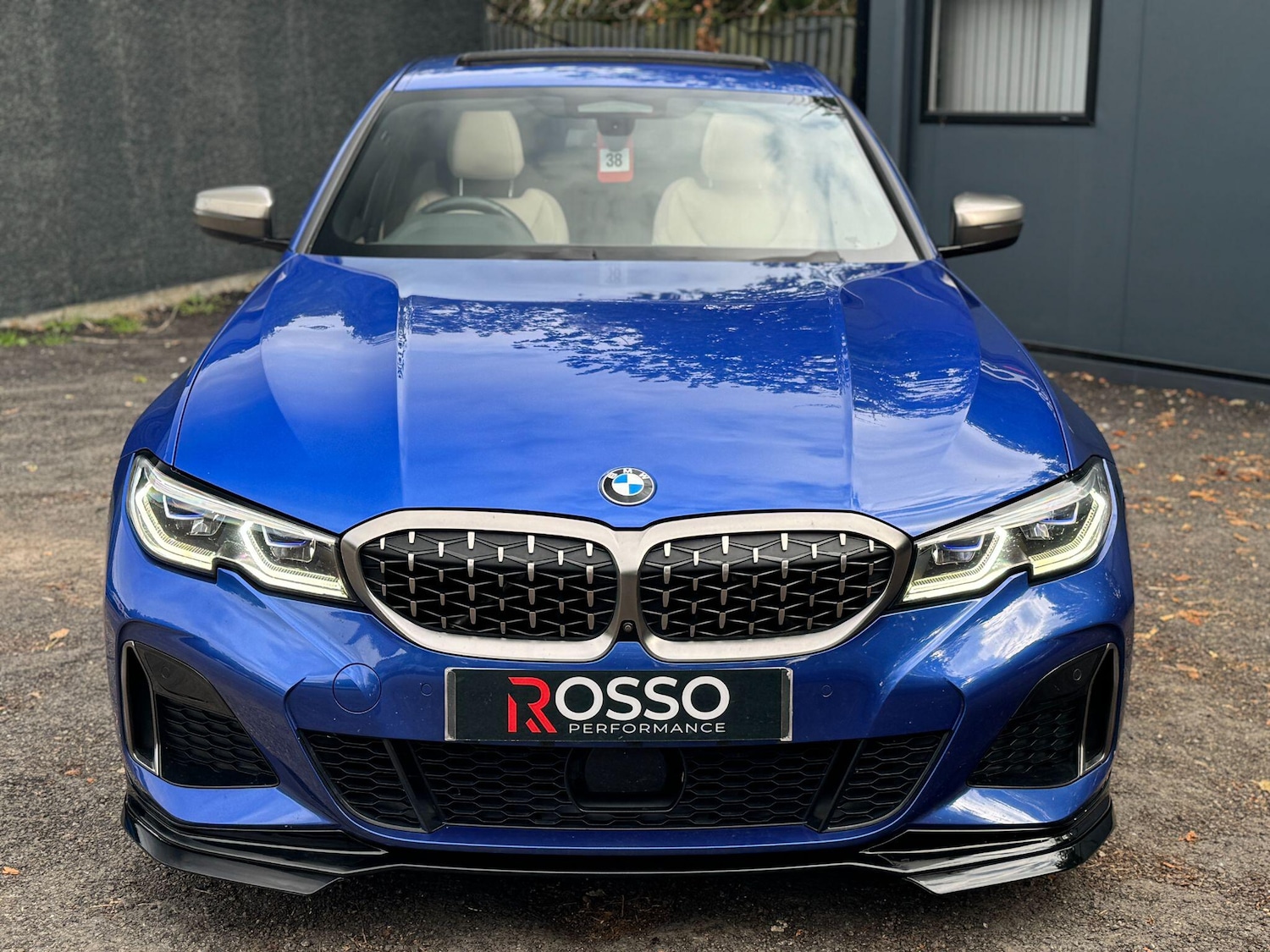 Used BMW 3 Series 2019 for sale - 76988294: Photo 2