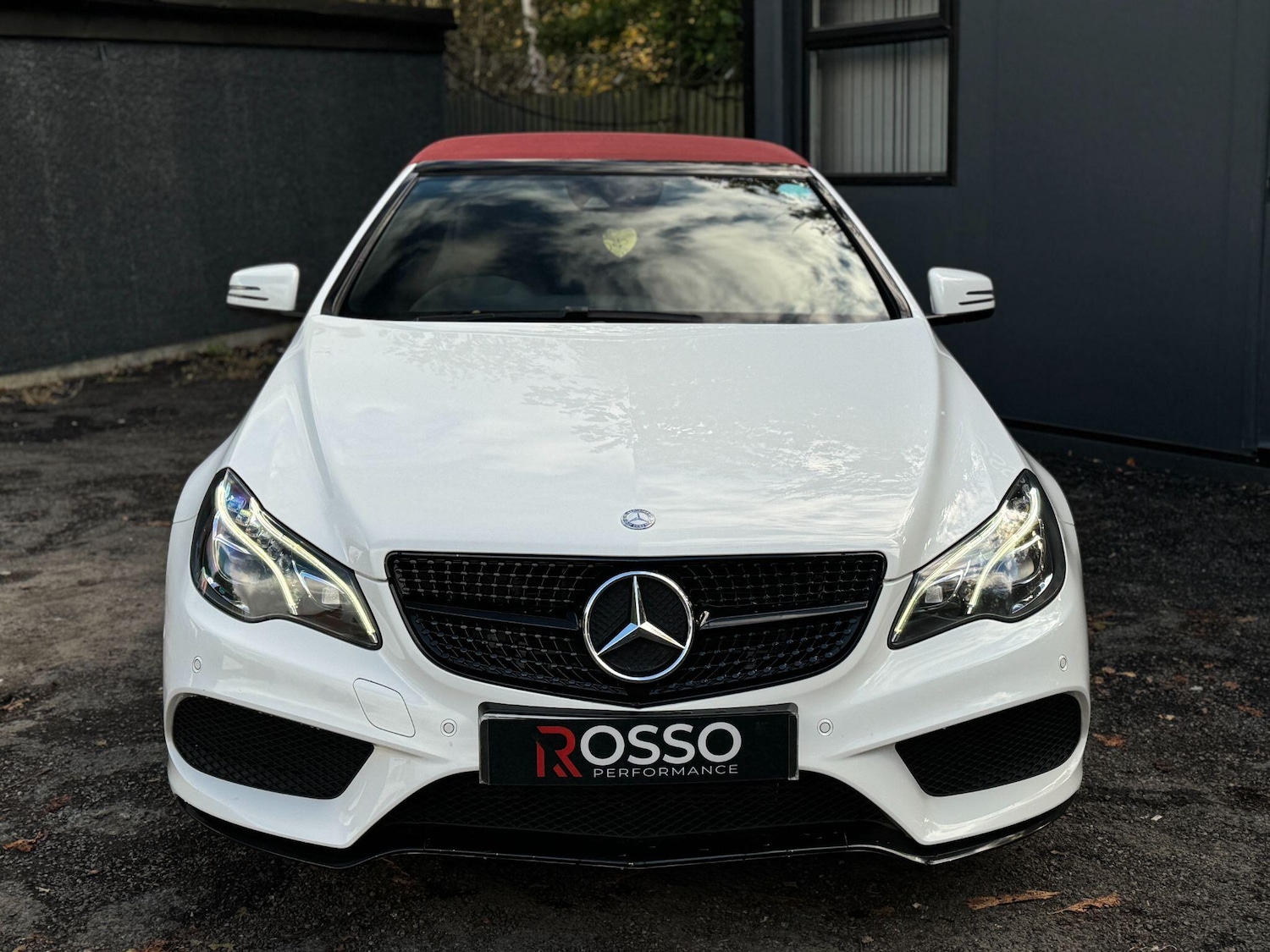 Used Mercedes-Benz E Class for sale - 76995968: Photo 2