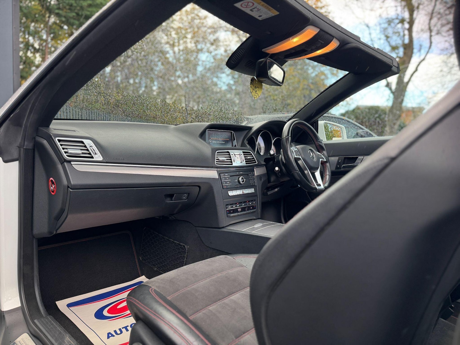 Used Mercedes-Benz E Class for sale - 76995968: Photo 24