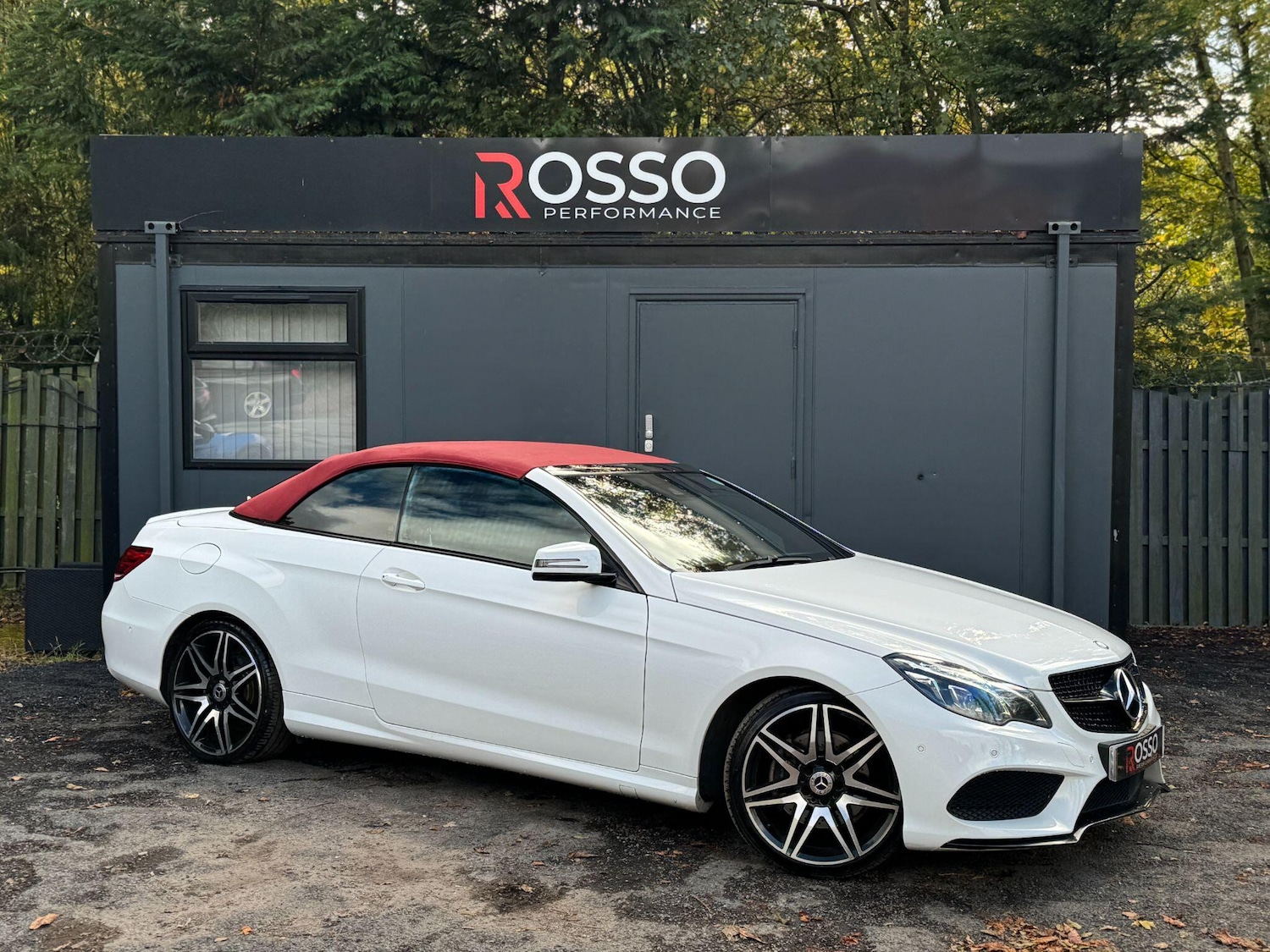 Used Mercedes-Benz E Class for sale - 76995968: Photo 4