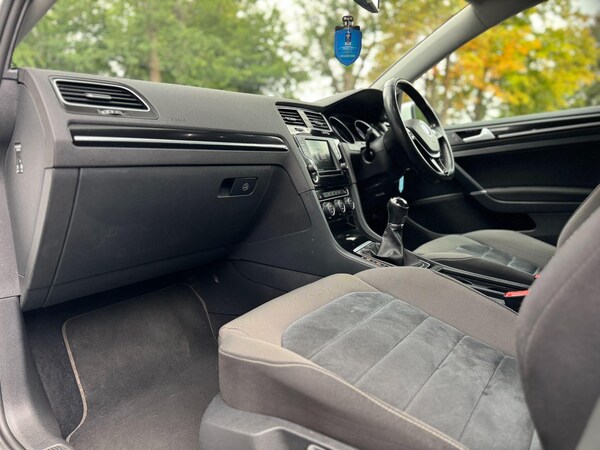 Used Volkswagen Golf 2015 for sale - 75677978: Photo 17
