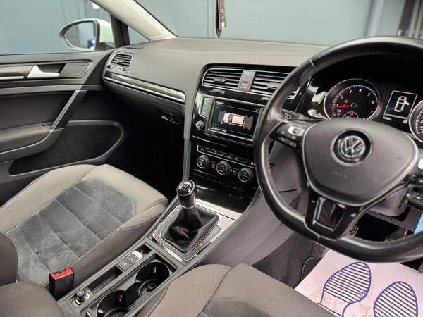 Used Volkswagen Golf 2015 for sale - 75677978: Photo 25