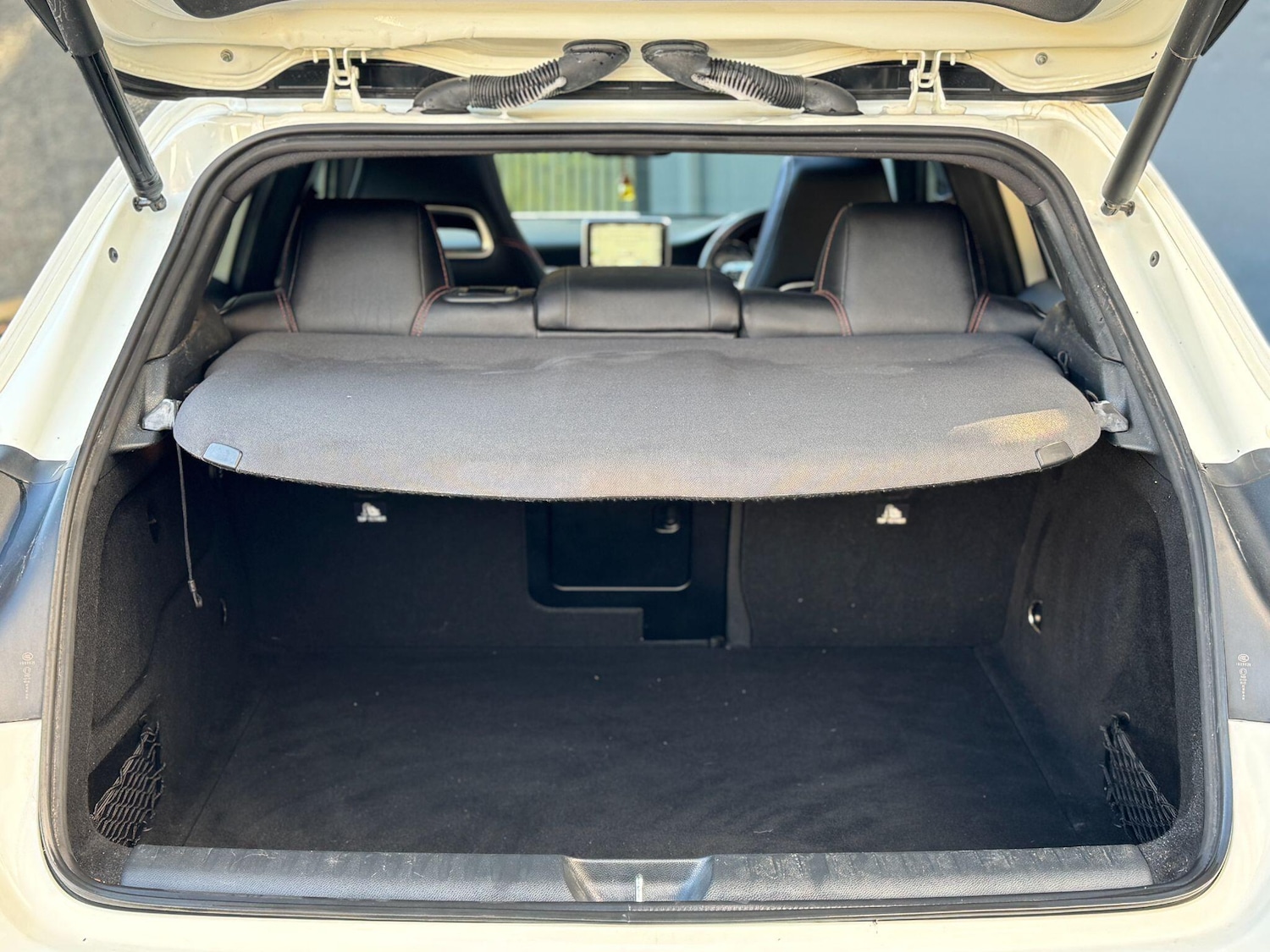 Used Mercedes-Benz GLA 2014 for sale - 76993793: Photo 50