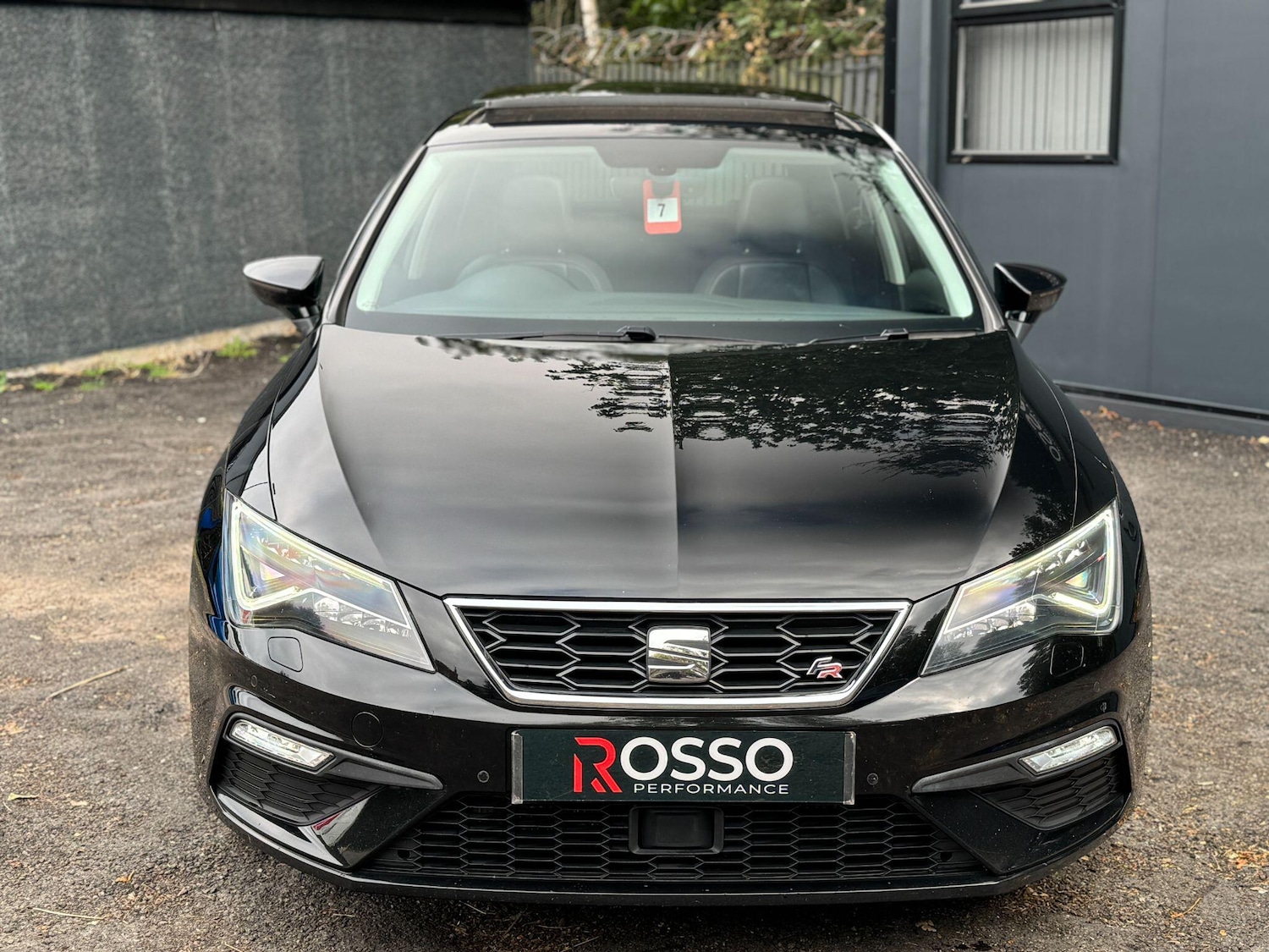 Used SEAT Leon 2019 for sale - 76988653: Photo 2