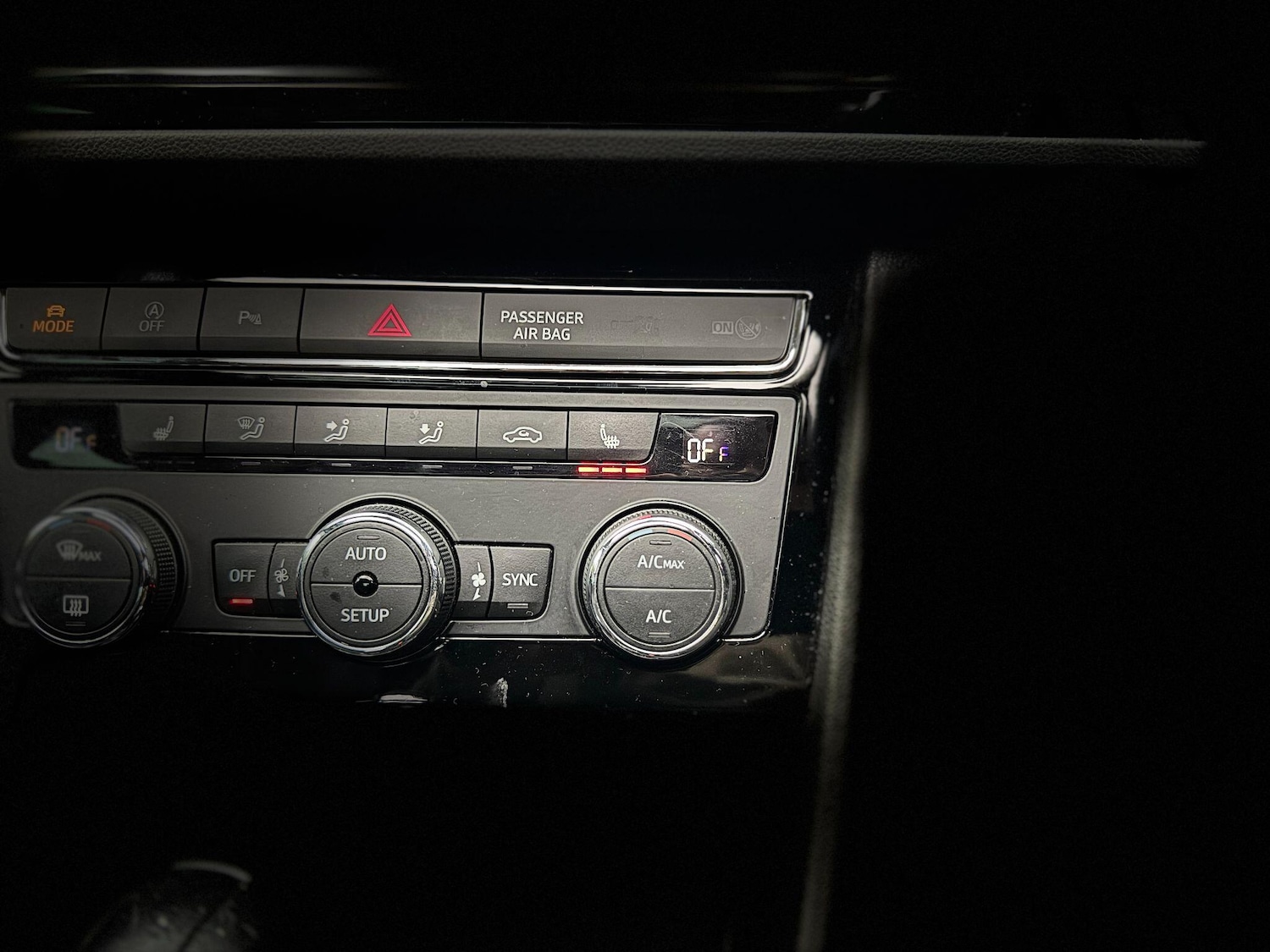 Used SEAT Leon 2019 for sale - 76988653: Photo 37