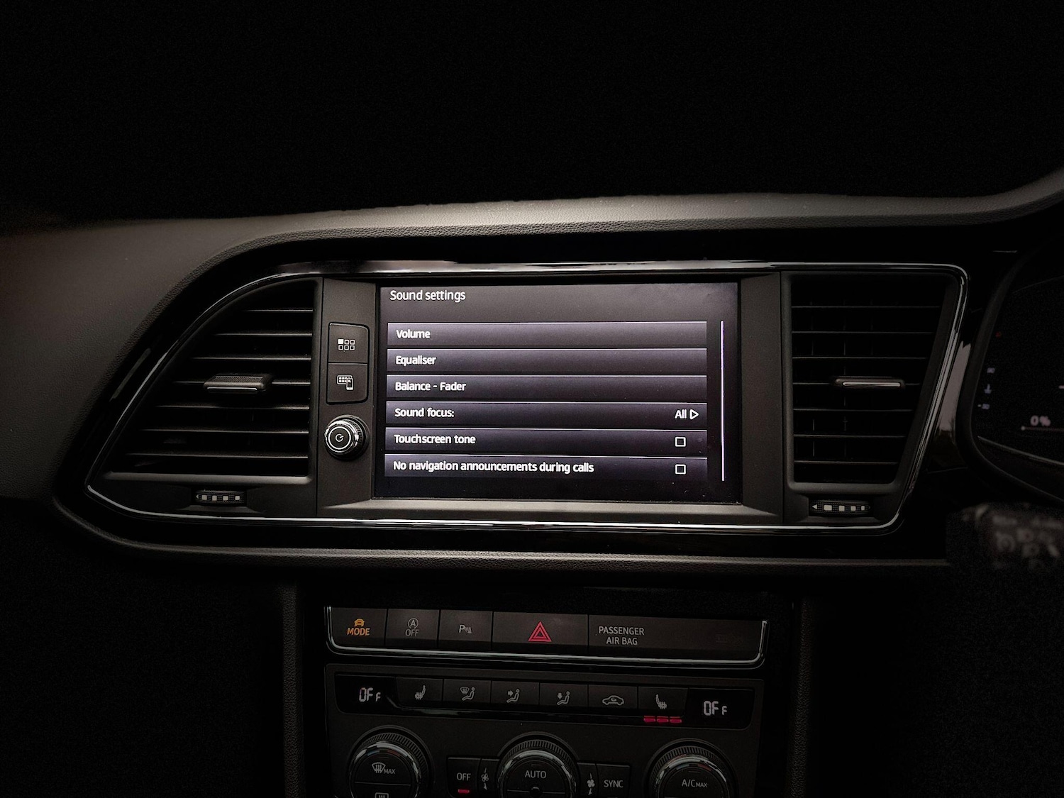 Used SEAT Leon 2019 for sale - 76988653: Photo 53