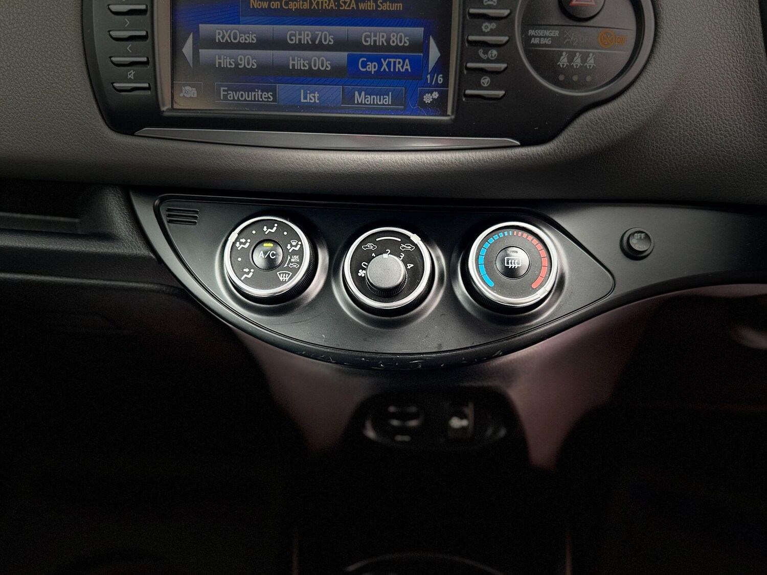 Used Toyota Yaris 2017 for sale - 76269948: Photo 31