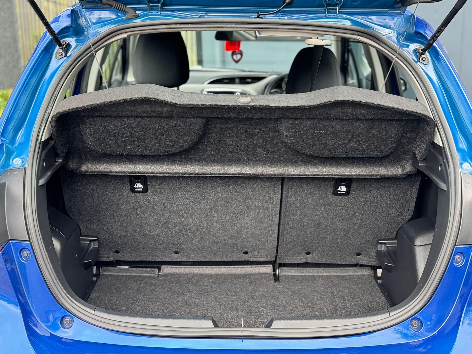 Used Toyota Yaris 2017 for sale - 76269948: Photo 9