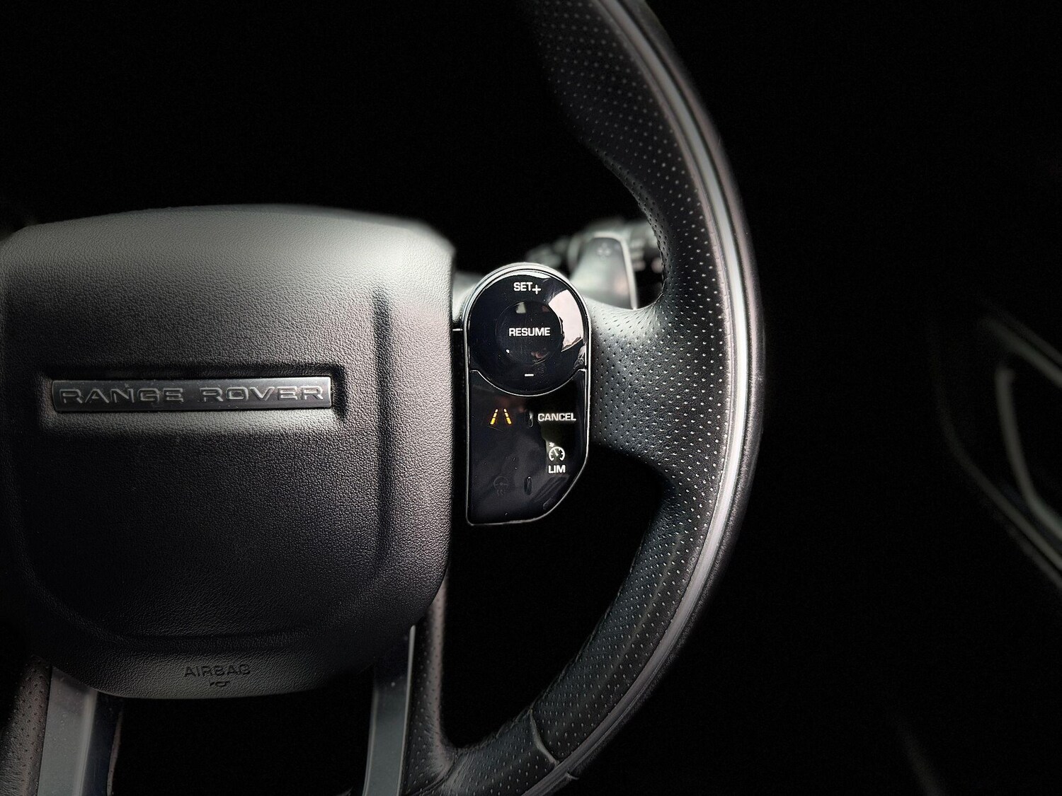 Used Land Rover Range Rover Velar for sale - 77808022: Photo 28