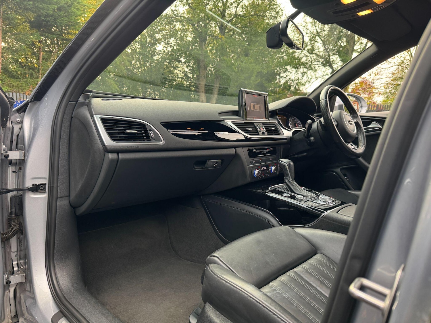 Used Audi A6 Avant 2015 for sale - 76371745: Photo 23