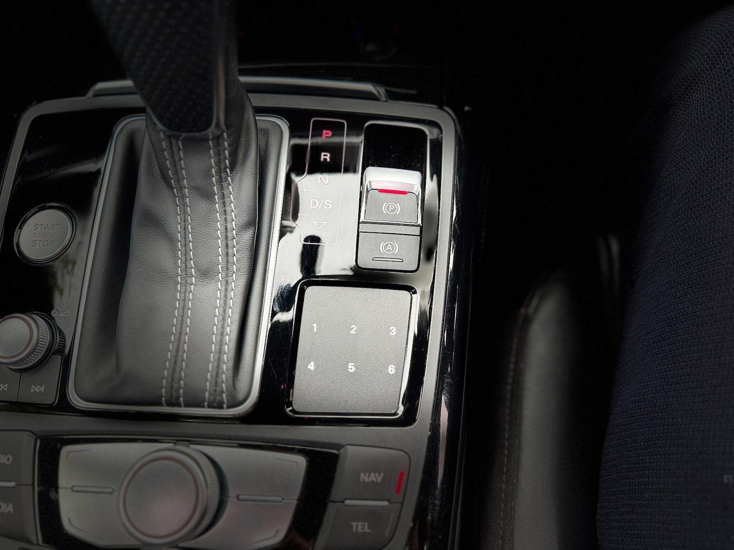 Used Audi A6 Avant 2015 for sale - 76371745: Photo 41