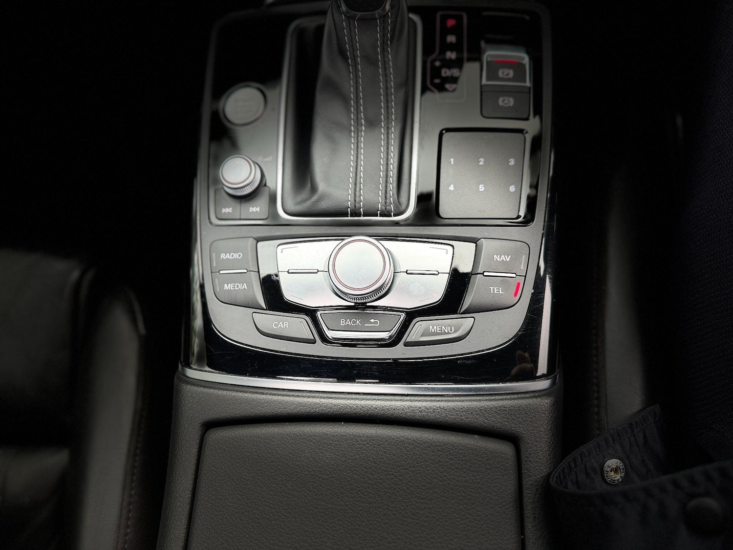 Used Audi A6 Avant 2015 for sale - 76371745: Photo 42