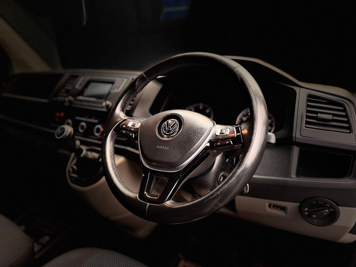 Used Volkswagen Transporter for sale - 77670698: Photo 4