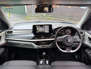 Used Suzuki Swift 2024 for sale - 78360543: Photo