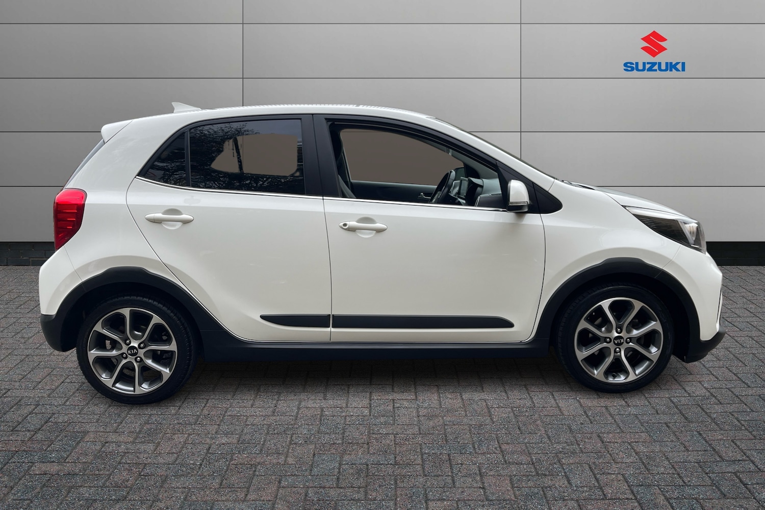 Used Kia Picanto 2020 for sale - 76302028: Photo 8