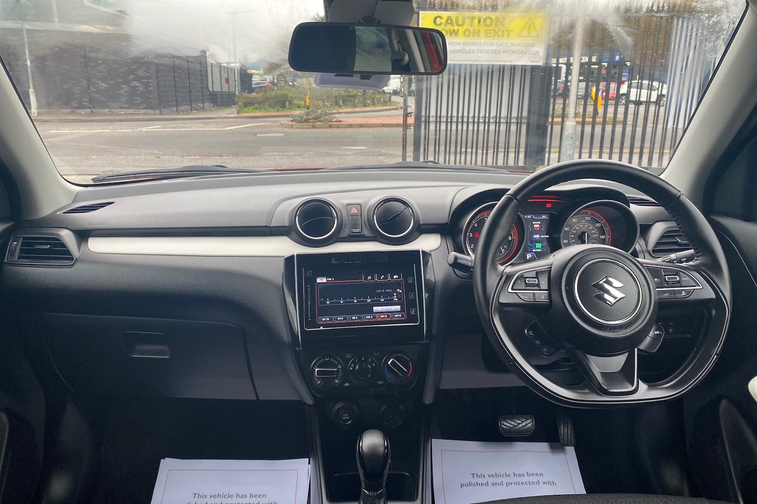 Used Suzuki Swift 2023 for sale - 76906238: Photo 3