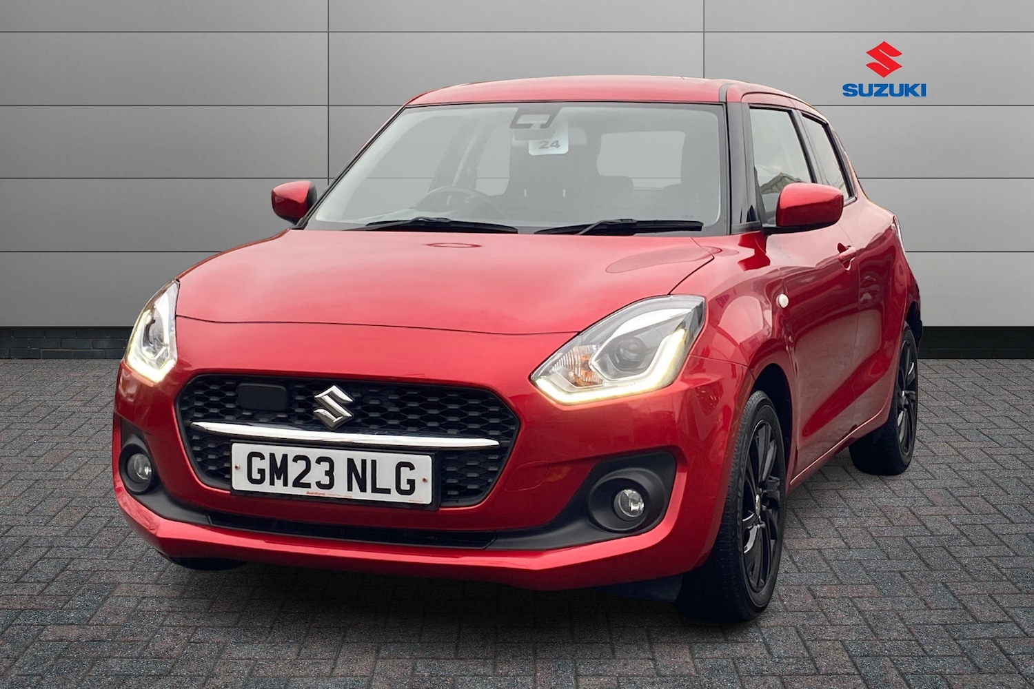 Used Suzuki Swift 2023 for sale - 76906238: Photo 4